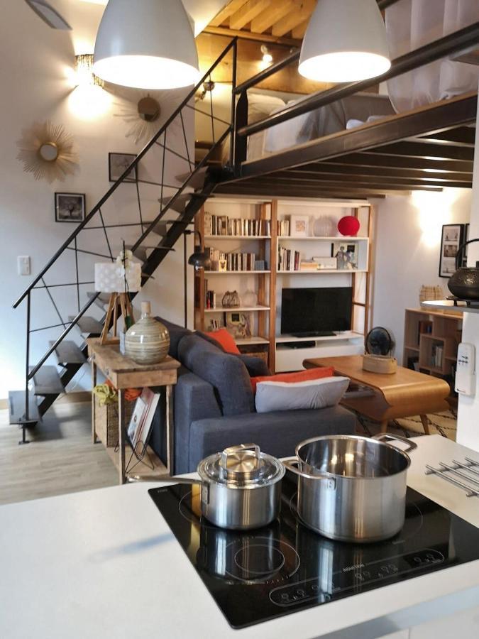 Апартаменты Authentic Loft With Mezzanine & Exposed Stones Heart Of Лион Экстерьер фото